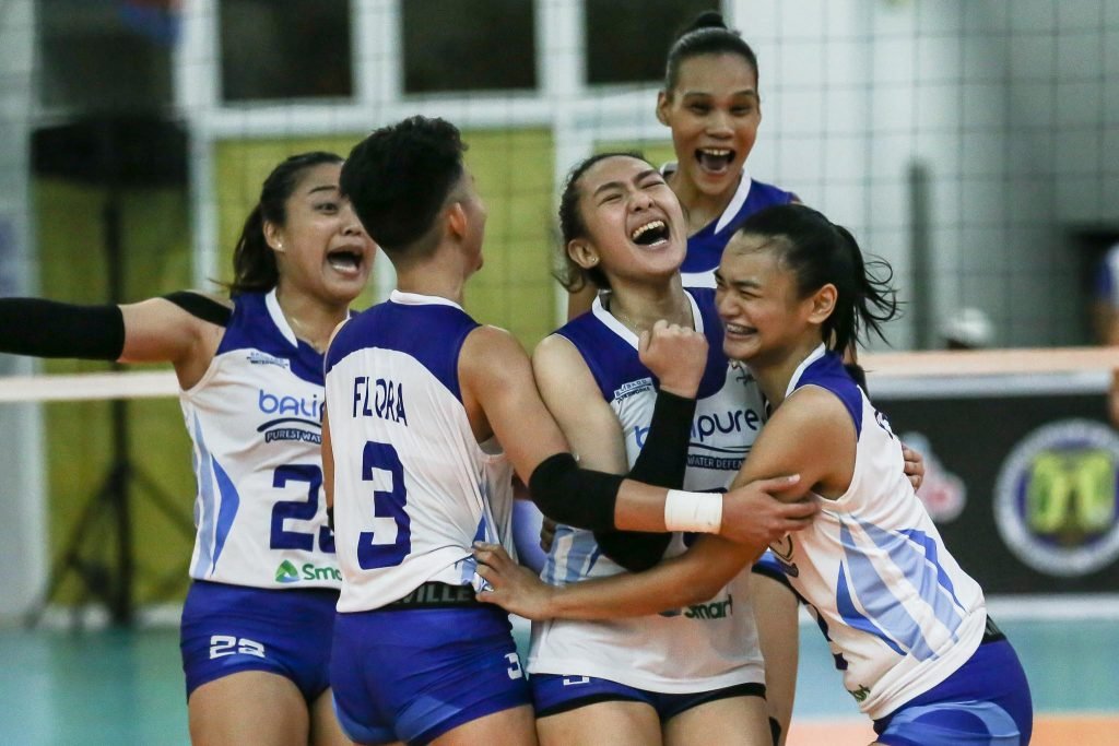 BaliPure players celebrating [photo credit: PVL.com]