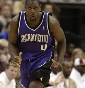 Chris Webber finally made it to the Naismith Memorial Basketball Hall of Fame in his eighth year of eligibility.