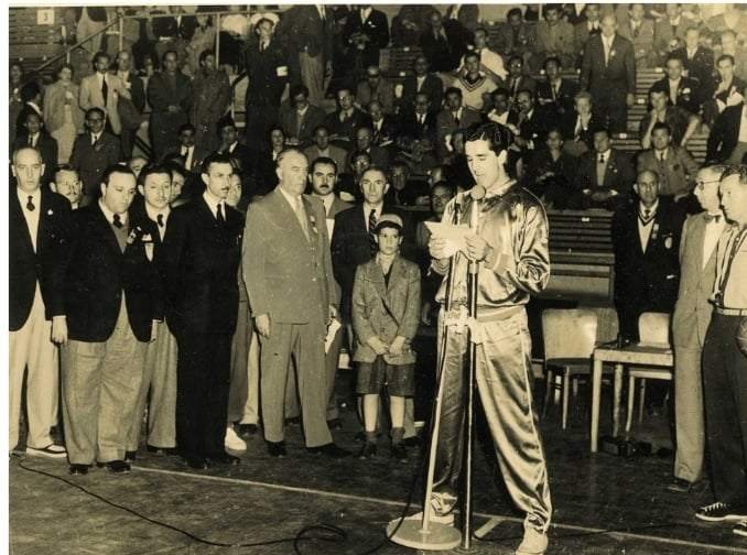 Argentina's top scorer Oscar Furlong romped away with the MVP hardware in the 1950 World Basketball Championship held on home soil. He averaged 11.2 points per game, fourth-highest overall in the competitions behind Spain's Alvaro Salvadores (13.8 ppg), Ecuador's Fortunato Munoz (13.2) and Ecuador's Alfredo Arroyave (11.4). Furlong headed the All-Tournament Team which included the U.S.'s John Stanich, Chile's Rufino Bernedo (10.😎, Salvadores and Argentina's Ricardo Gonzales (10.7).