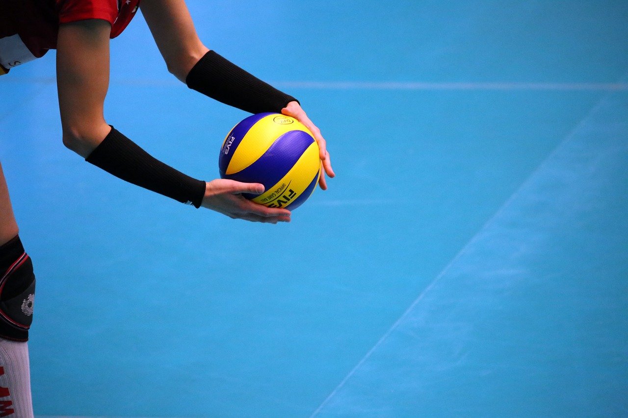 Volleyball representation image [Image by Tania Van den Berghen from Pixabay]