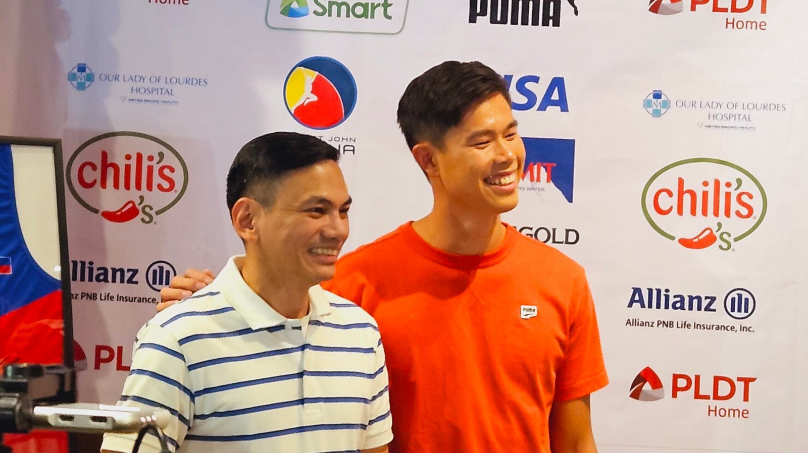 Katapult Digital CEO Francis Uy with Filipino pole vaulter EJ Obiena. [PR photo]
