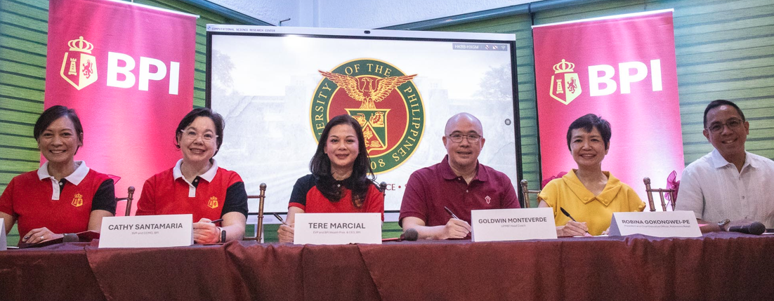 (L-R) Gina Eala, BPI Chief Human Resources Officer; Cathy Santamaria, BPI Chief Customer and Marketing Officer; Tere Marcial, BPI EVP and BPI Wealth President and CEO; Goldwin Monteverde, UPMBT Head Coach; Robina Gokongwei-Pe, Robinsons Retail Holdings, Inc. President and CEO; Jed Eva III, nowheretogobutUP Chairman [PR photo]