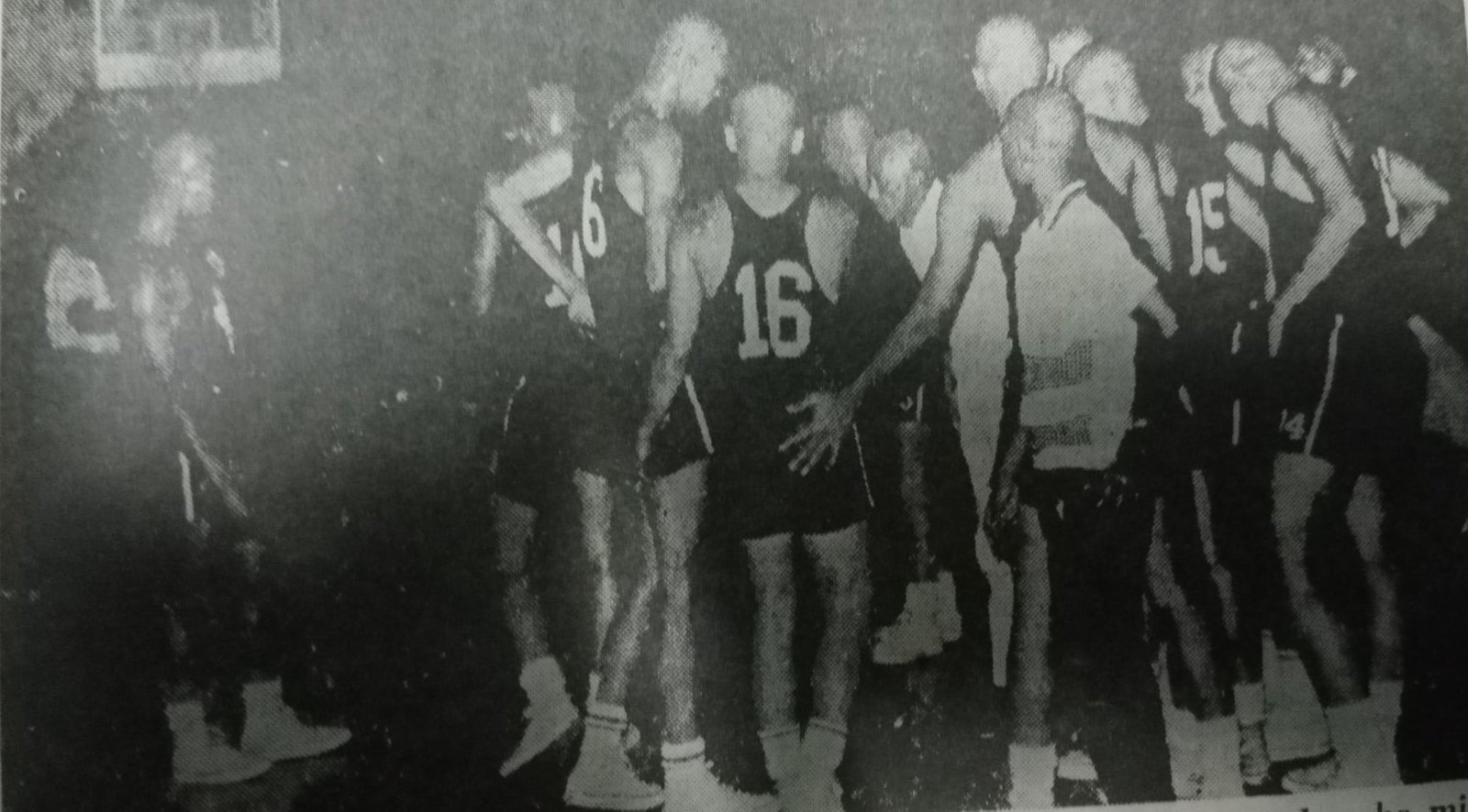 Ysmael Steel players and coaching staff came into the third-place game against Puyat Steel in the 1969 National Senior tournament bald-headed after being dethroned in losses to Yco and Yutivo.