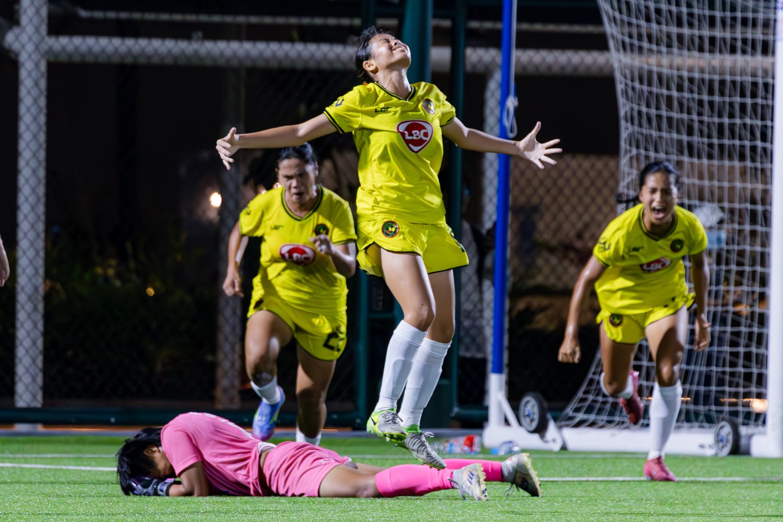 Kaya FC-Iloilo celebrates its close win against Capital1. PFF WOMEN'S LEAGUE PHOTO