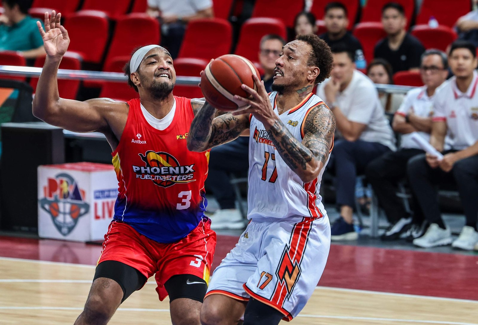 Calvin Abueva makes his NorthPort debut with an 18-point outing. [PBA Images]