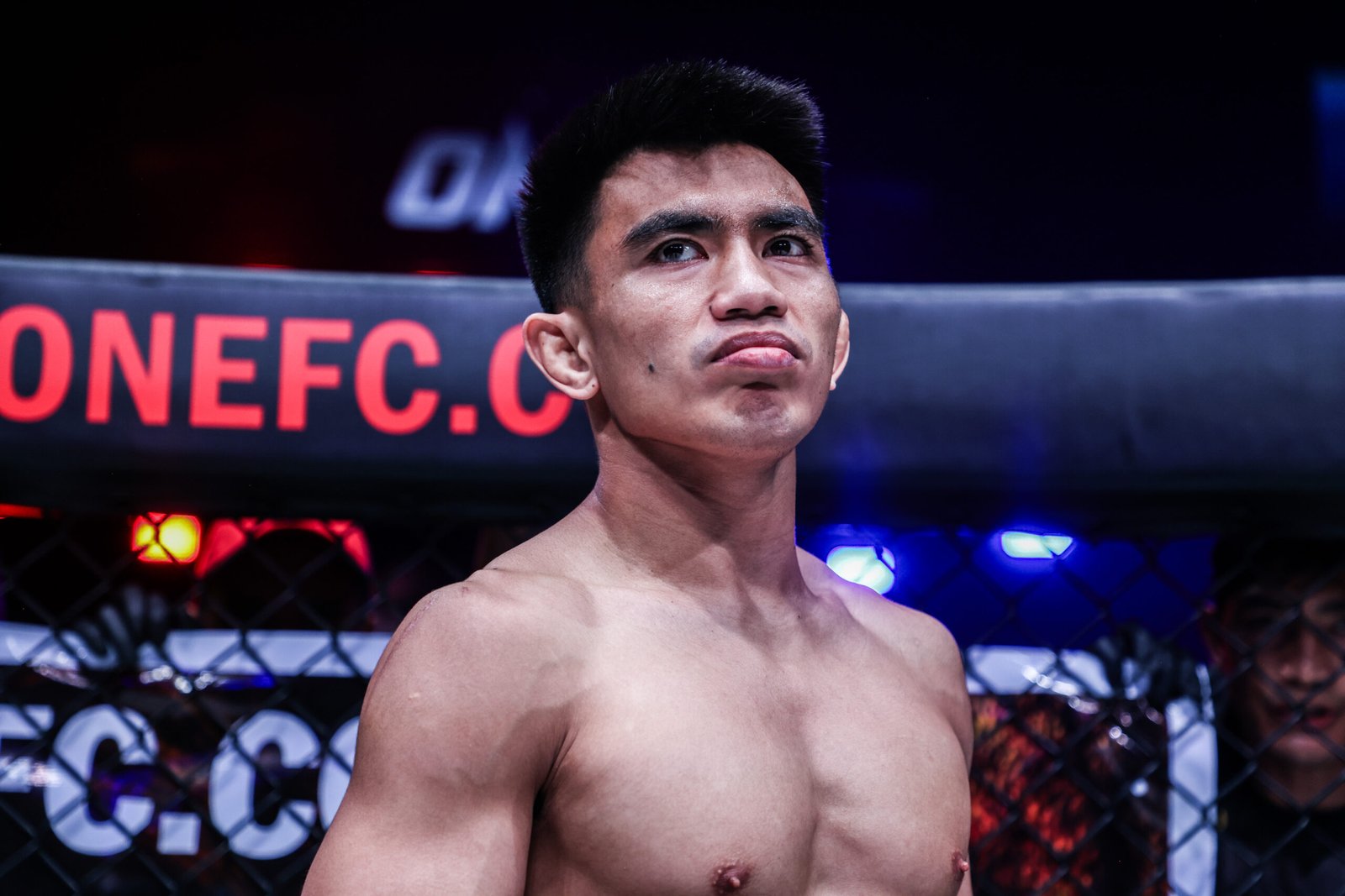 Joshua Pacio aims to become the Philippines’ first two-division ONE champion at ONE 173. [ONE Championship photo]