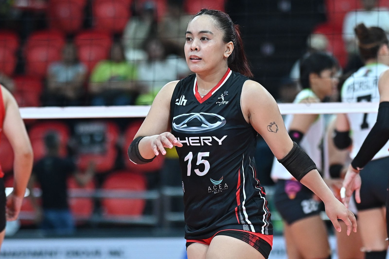 Chery Tiggo’s Karen Verdeflor shines with stellar floor defense in the PVL On Tour quarterfinals [PVL Images]