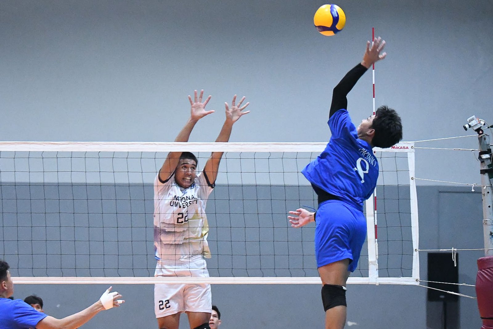 Amil Pacinio rises for a spike as Ateneo battles NU in the V-League Collegiate Challenge 2025. [PVL Images]