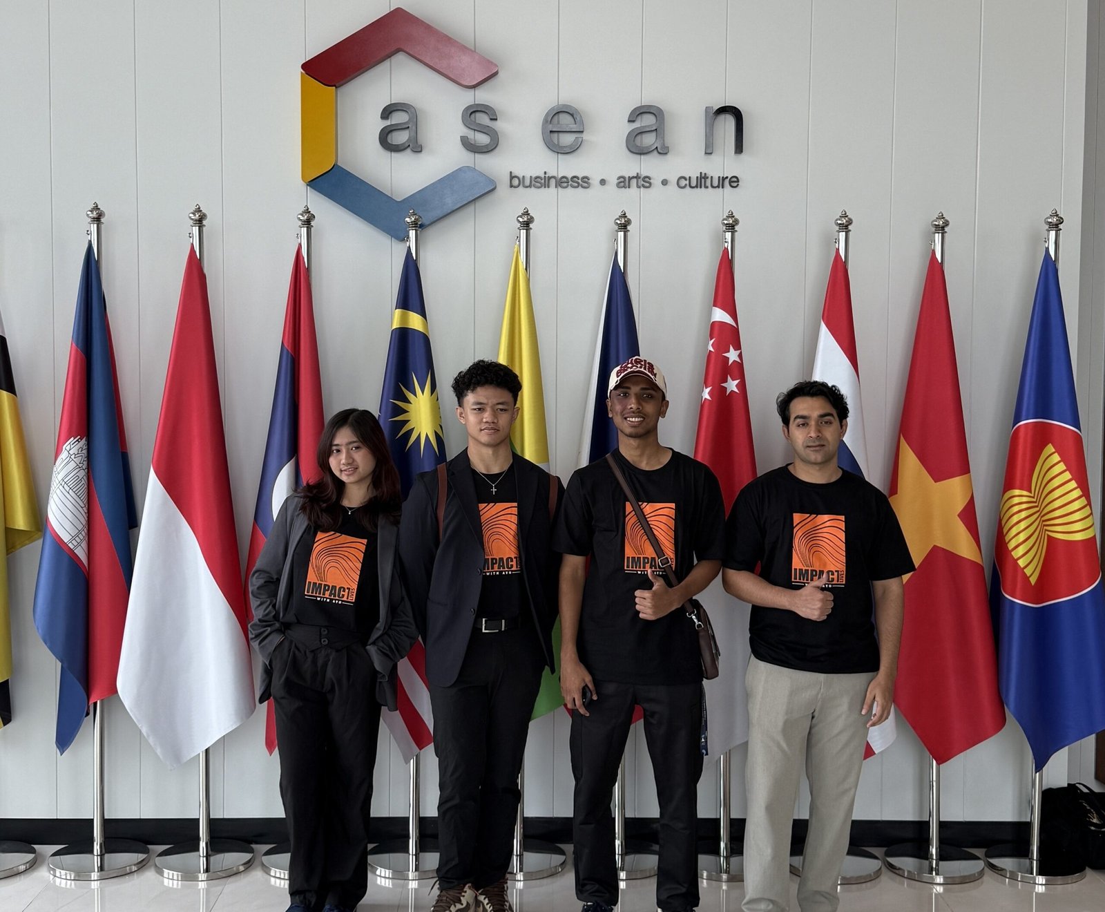 (From left) Gabriela Kuncoroyak, Ertsberg Tjahyosedjati, A H M Robayed, and Md Sajedul Haque Tanvir representing Taylor’s University at the ASEAN Youth Exchange (AYE) 2025 in Bangkok, organised by the ASEAN Youth Organization with Taylor’s Centre for Family Business (TCFB) as a collaboration partner.