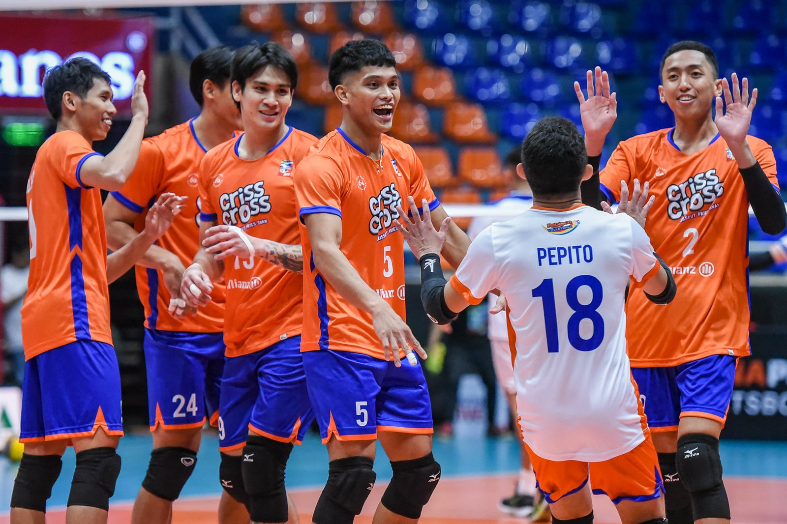 Criss Cross looks to stay hot as action continues in the Spikers’ Turf Invitational at Paco Arena. [PVL Images]