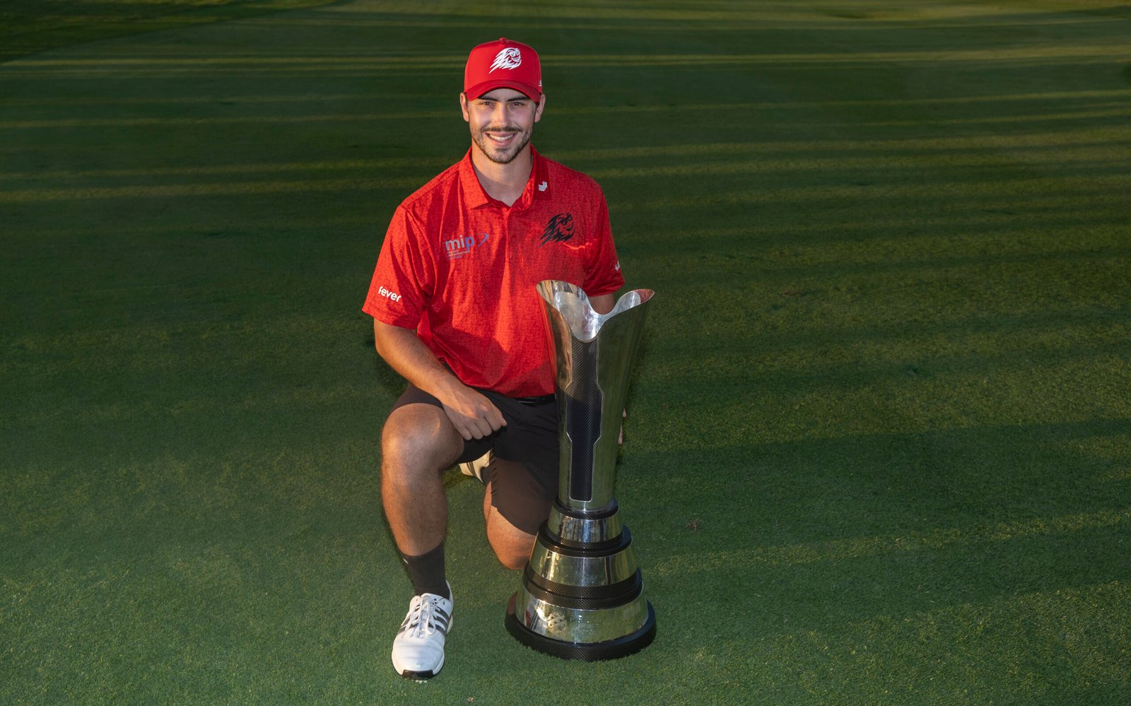 Josele Ballester celebrates his victory at the PIF Saudi International. [photo credit: Asian Tour]
