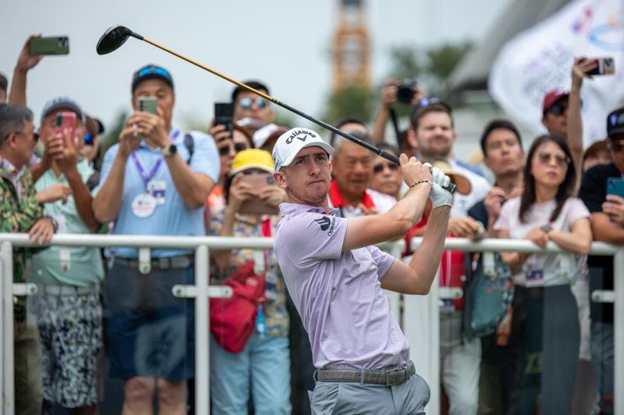 Tom McKibbin eyes a wire-to-wire win as he heads into the final day in Hong Kong. [Asian Tour photo]