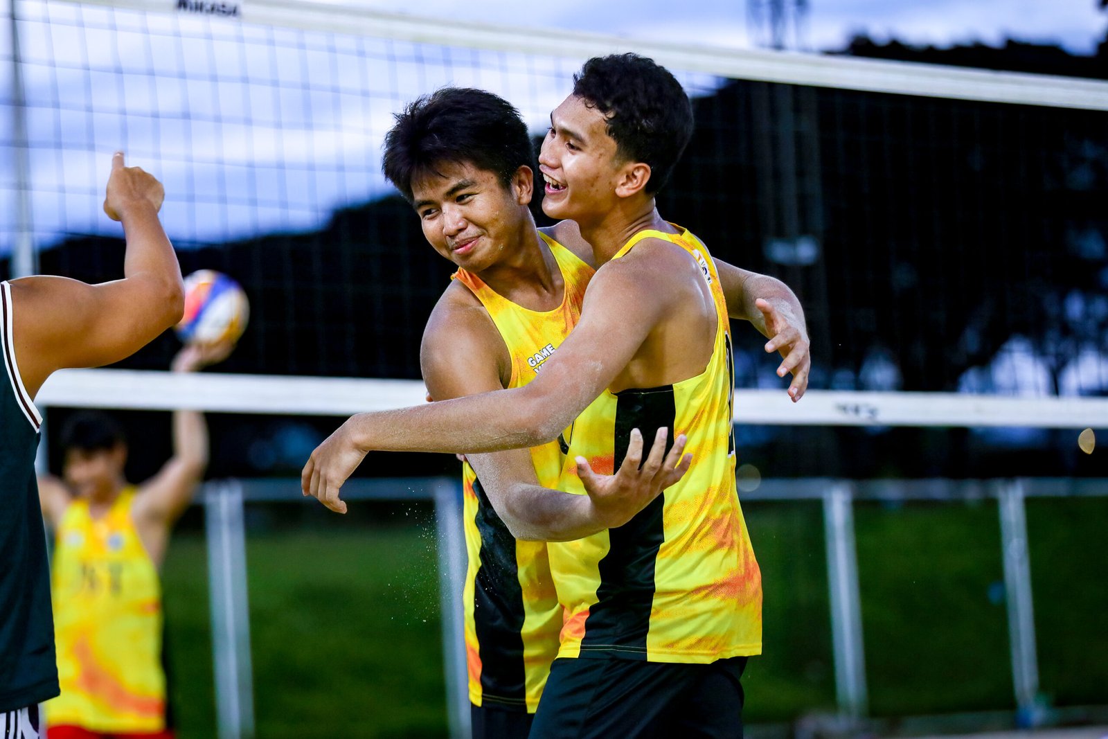 UST players celebrate after sweeping the advanced divisions at the BVR Kings and Queens 2025. [BVR photo]