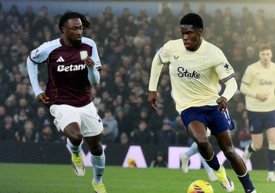 Aston Villa fell 1-0 to Everton, ending their 11-game home streak [photo credit: Everton Instagram]