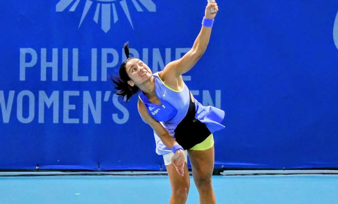 Alex Eala prepares for her quarterfinal showdown with Camila Osorio. [PSC photo]