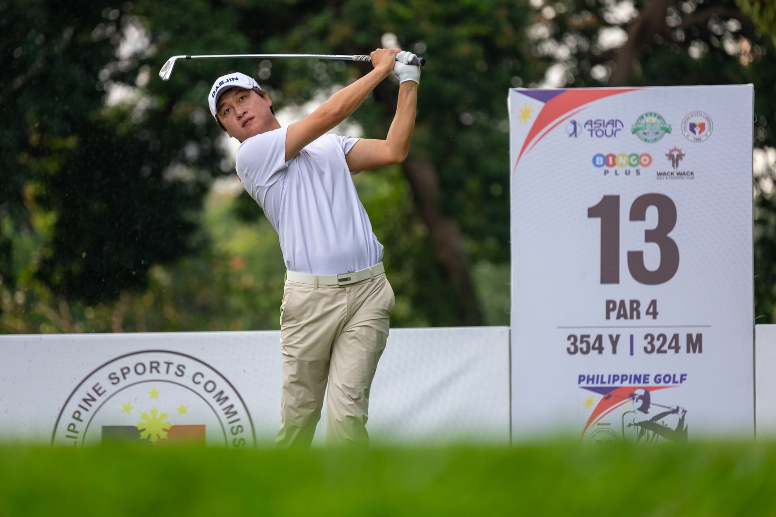 Jeunghun Wang shares the day-two lead at Wack Wack Golf & Country Club. [photo credit: Asian Tour]