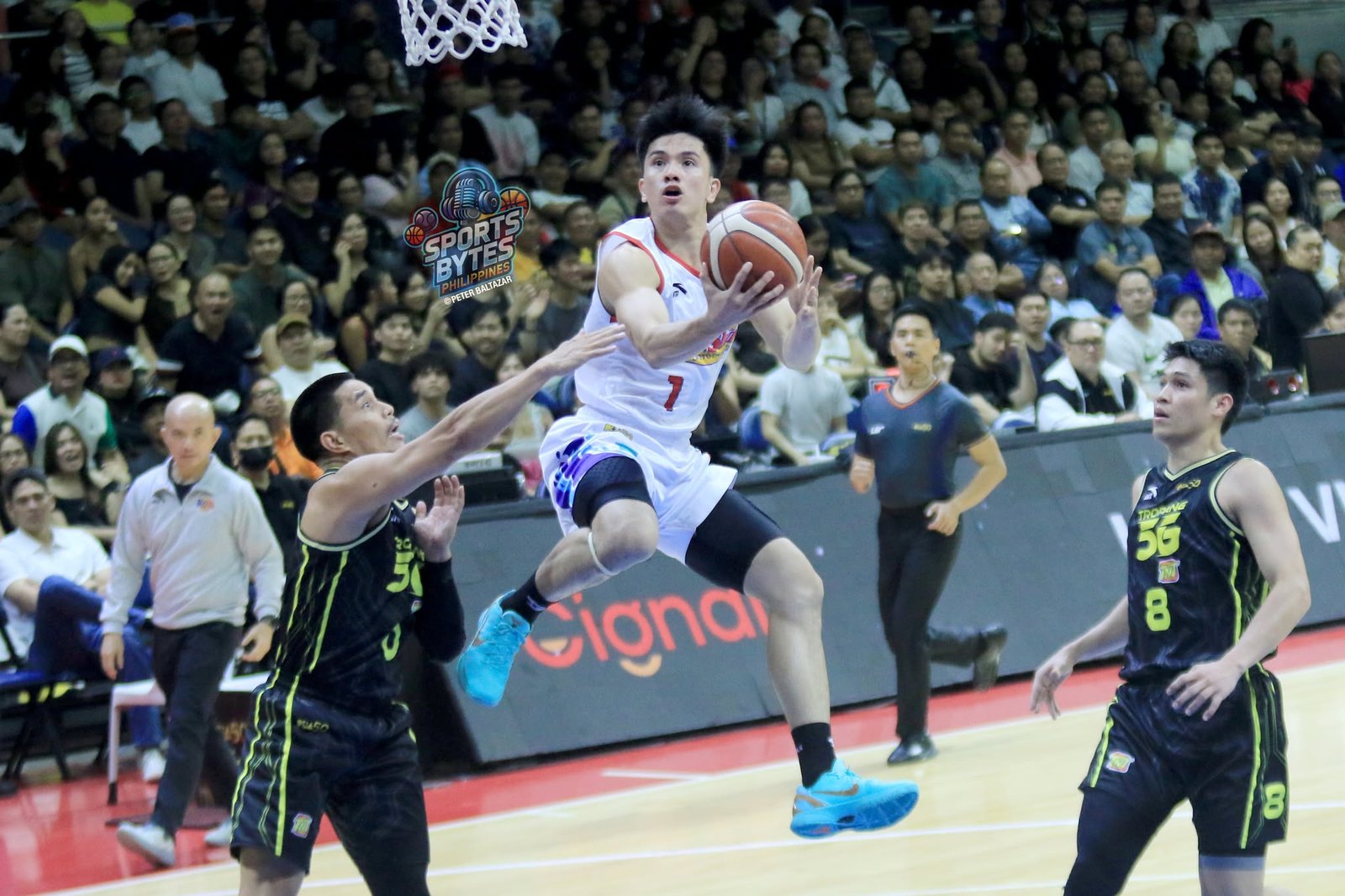 From ejections to near comebacks, this game had it all! Nocum’s final heroics over Bol Bol cap a thrilling PBA Commissioner’s Cup win for Rain or Shine. [photo credit: Peter Baltazar]