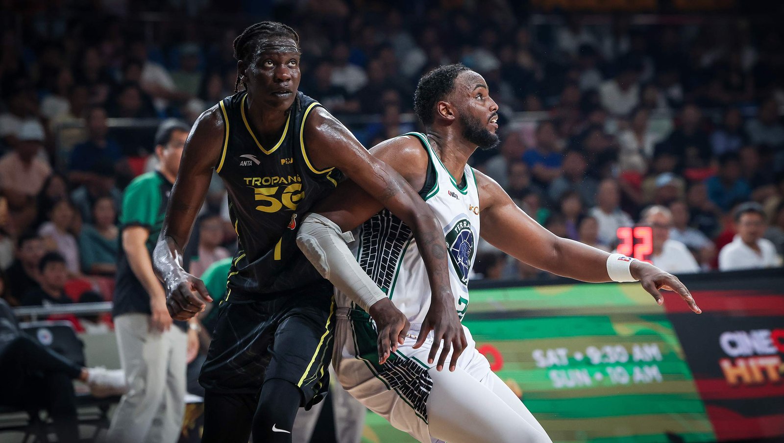 Bol Manute Bol dominates inside with a powerful finish against Terrafirma [PBA Images]