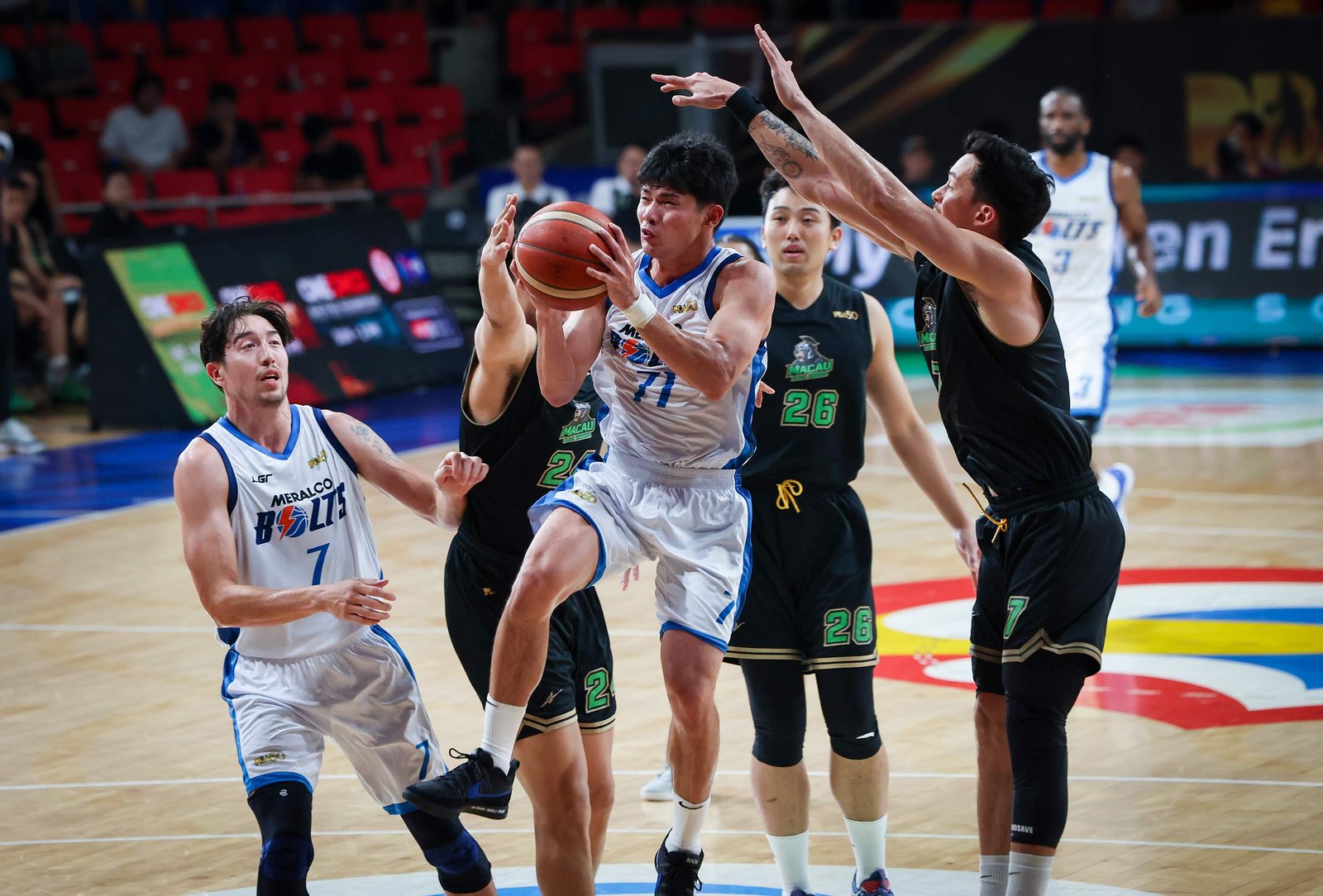 CJ Cansino attacks the basket during a play. [PBA Images]