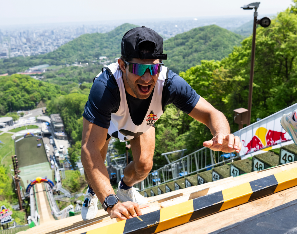Wil Dasovich competes in the Red Bull 400 Team Ascent in Japan representing the Philippines. [Red Bull Media Content Pool]