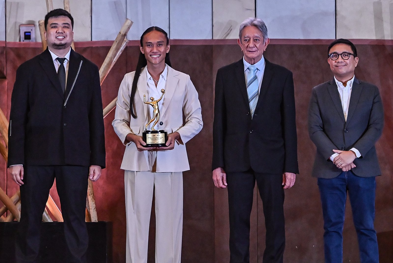 Trisha Tubu poses with her Season Most Valuable Player award during the 2nd Pilipinas PVL Press Corps Awards Night. [PVL Images]
