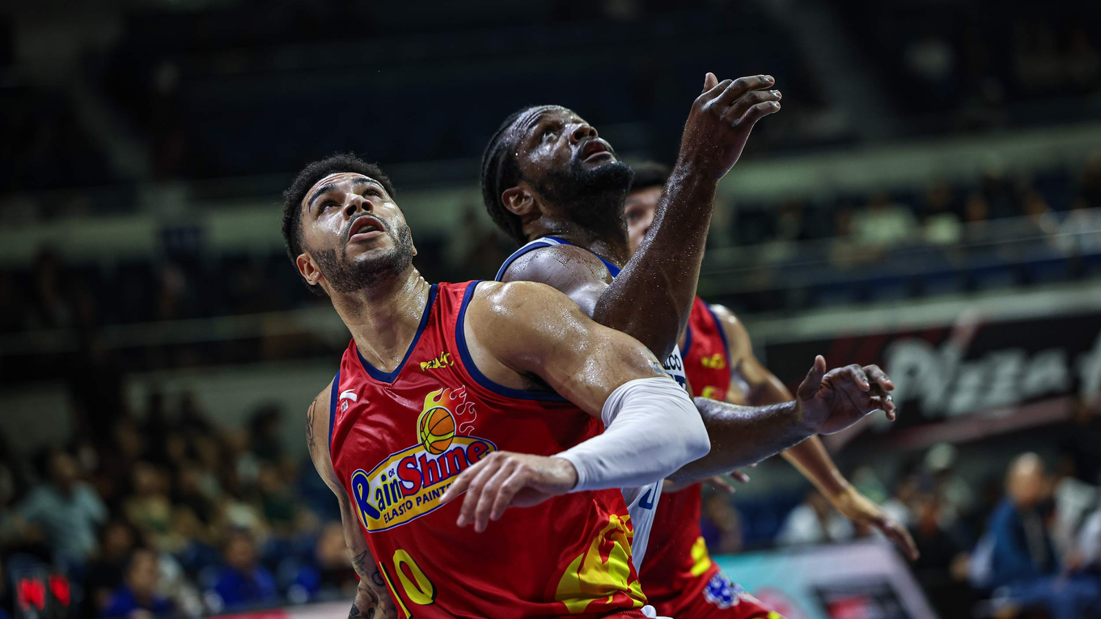Aaron Fuller powered the Elasto Painters with 25 points and 13 rebounds against Meralco. [PBA Images]