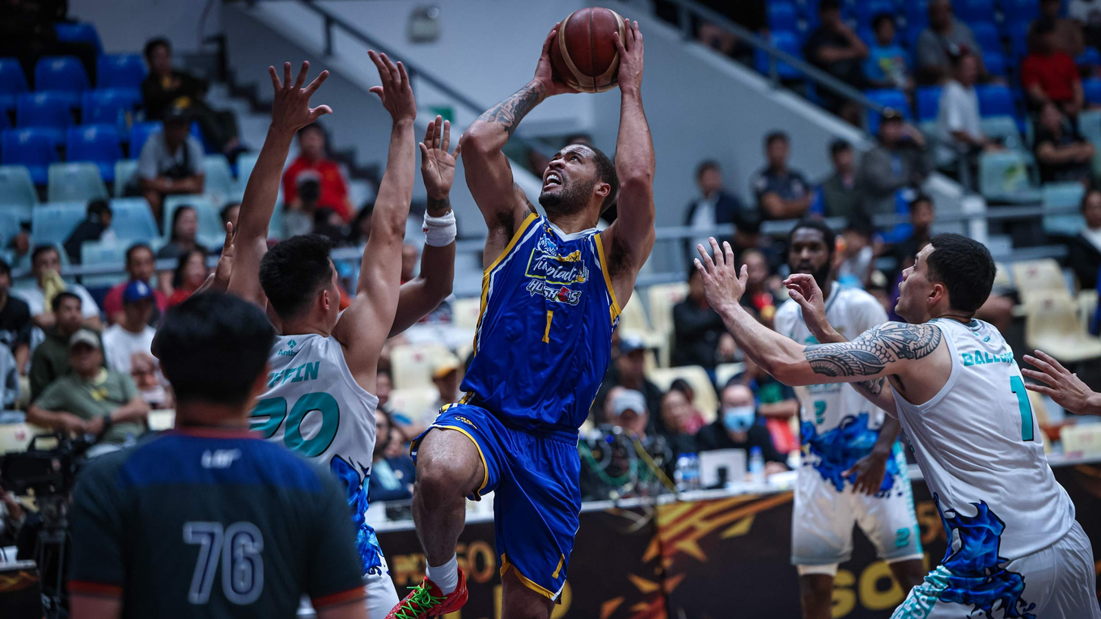 KJ Buffen leads Magnolia's scoring effort during the team's Governors' Cup campaign. [PBA Images]