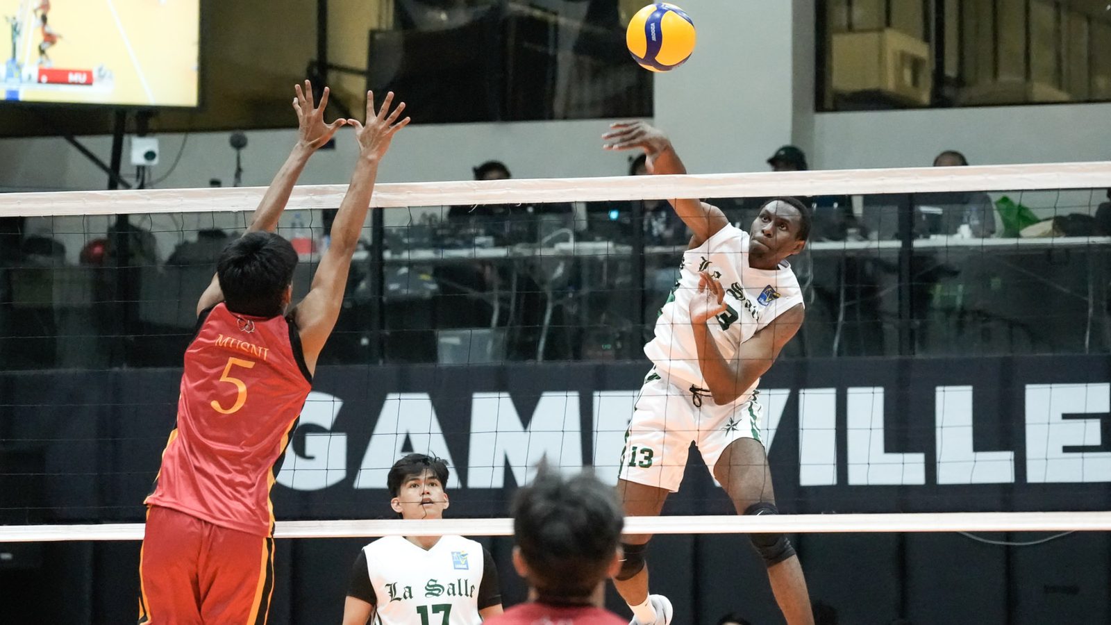 Issa Ousseini led La Salle with 23 points as the Green Spikers defeated Mapua in the V-League Collegiate Challenge. [PVL Images]
