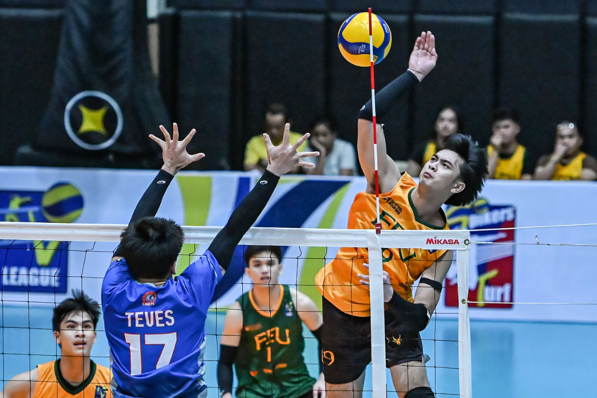 Amet Bituin led FEU with 11 points, including eight attacks and three blocks, in the straight-set victory. [PVL Images]