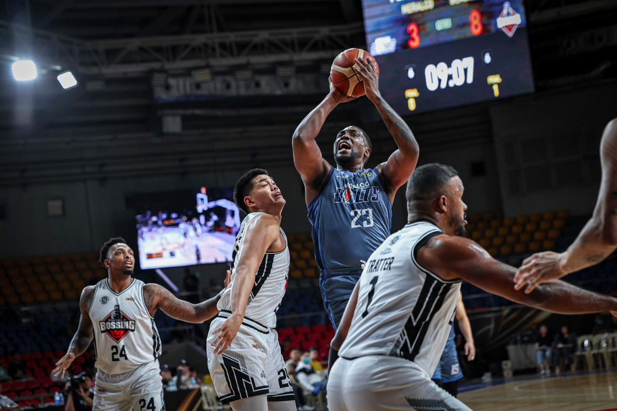  Jordon Varnado scored 31 points without a turnover to lead the Meralco Bolts past the Blackwater Bossing in the PBA Season 50 Governors’ Cup. [PBA Images]