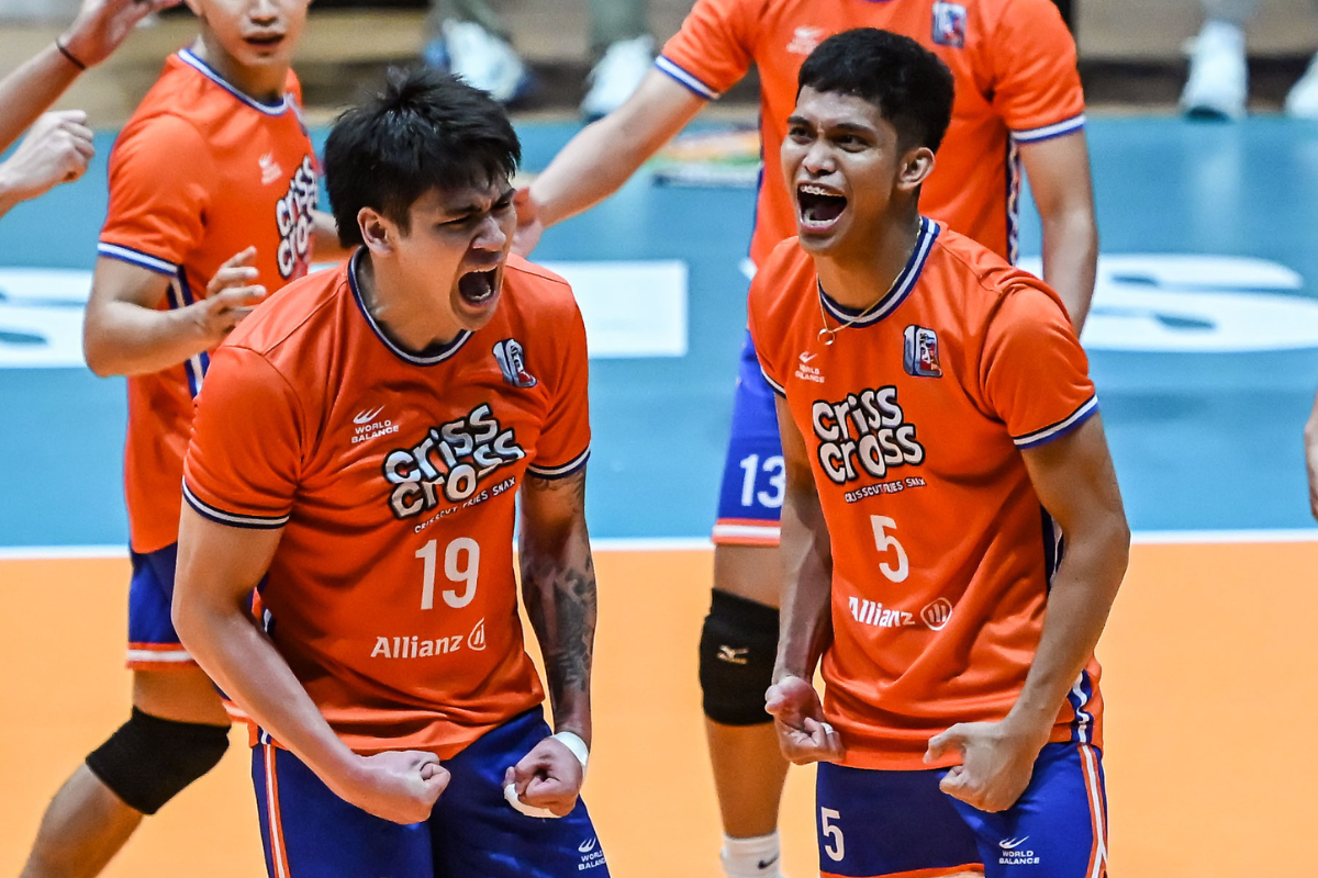 Noel Kampton scored 15 points and delivered a crucial down-the-line hit as Criss Cross completed its comeback against Savouge. [PVL Images]