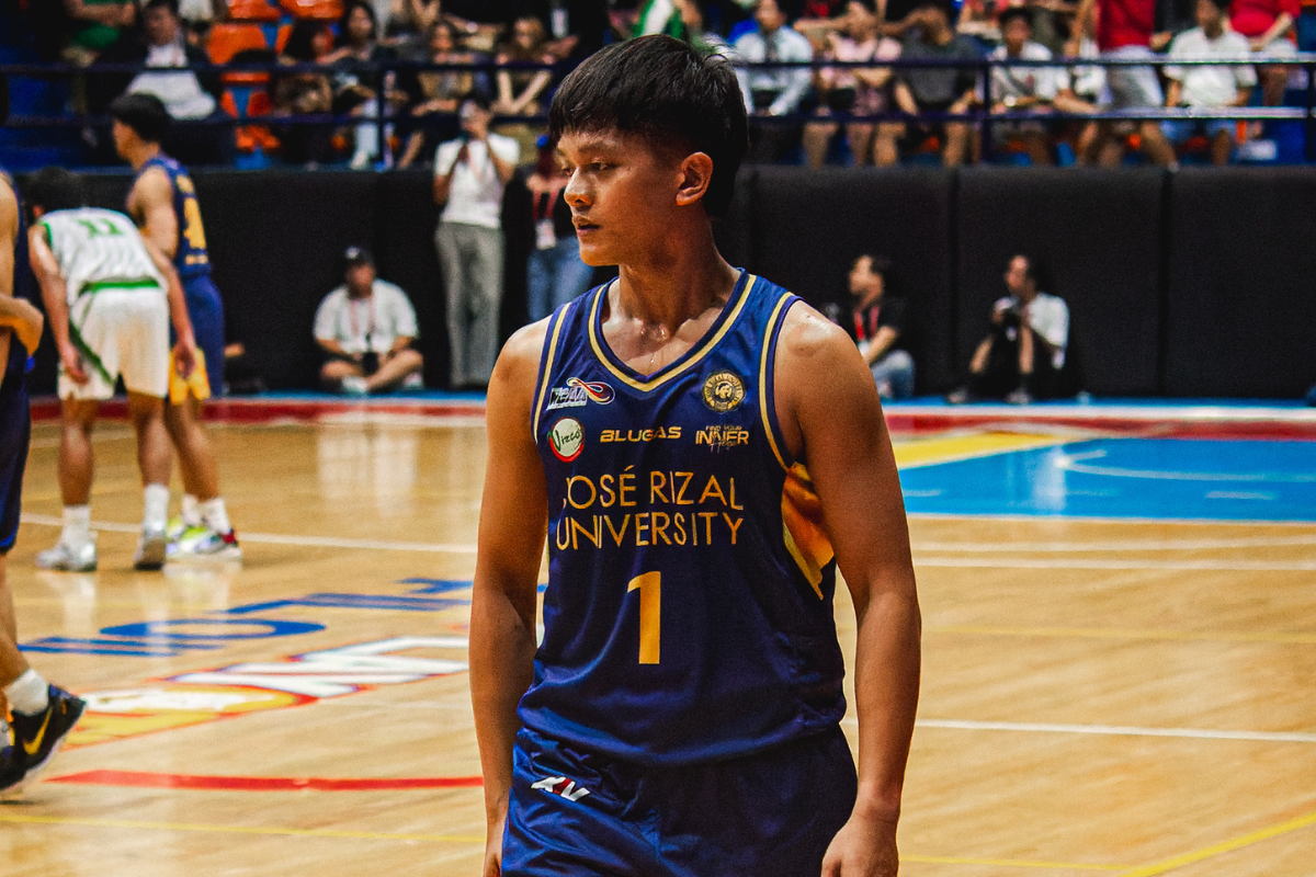 Sean Salvador, a Skechers athlete, has shared that he puts in extra shooting work after practice to improve his comfort from spots such as the corner. [photo credit: JL Portraits]
