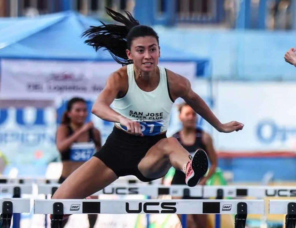 Lauren Hoffman of the Philippines [photo credit: Lauren Hoffman Facebook]