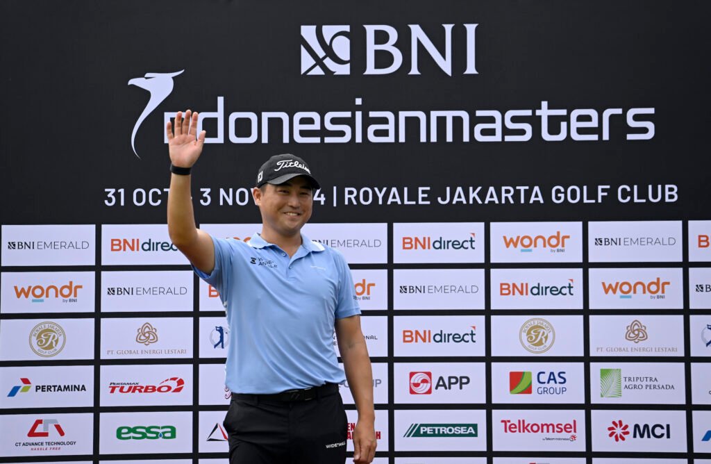 After years of determination, Richard T. Lee claims a stunning wire-to-wire win, finishing with an impressive 23-under par [Paul Lakatos | Asian Tour]