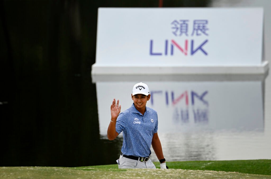 Nitithorn Thippong leads the way at the Link Hong Kong Open with a sizzling 8-under 62! [Picture by Paul Lakatos]