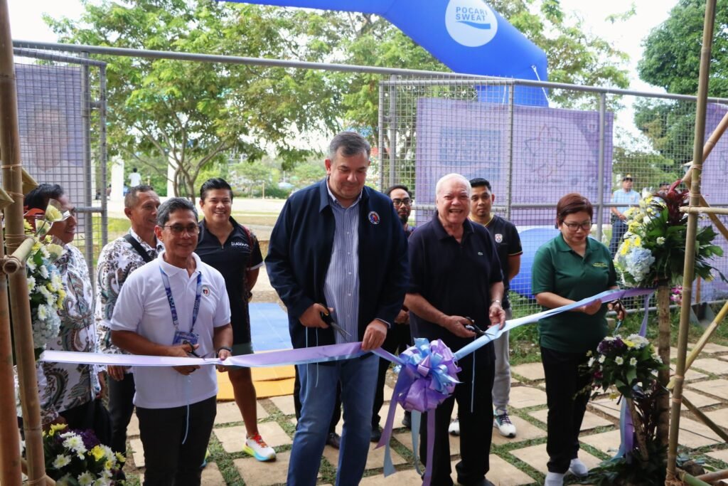 Philippine Sports Commission Chairman Richard Bachmann and Comm. Walter Francis Torres inaugurated the Sports Expo and Cultural Fair as part of the BIMP-EAGA Friendship Games 2024 festivities at the Ramon V. Mitra Sports Complex’ basketball court, Puerto Princesa City. [PSC photo | Facebook]