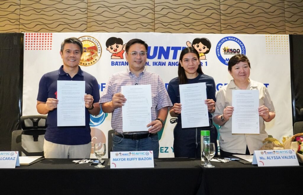 Mayor Ruffy Biazon, Atty. Jojay Alcaraz, Jennifer Lim (President of AV360), and Volleyball star Alyssa Valdez signed a memorandum of agreement to launch a grassroots volleyball program for the youth.