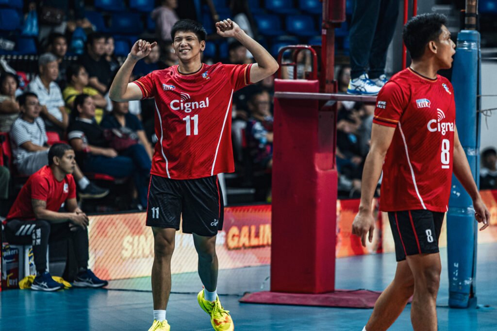 Jau Umandal’s elite efficiency keeps Cignal on top of the competition [Spikers' Turf photo]