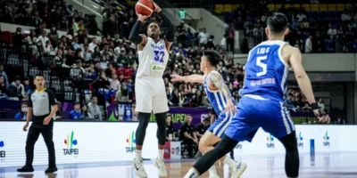 Justin Brownlee leads Gilas Pilipinas with a game-high 39 points in a thrilling FIBA Asia Cup qualifier. [FIBA.com photo]