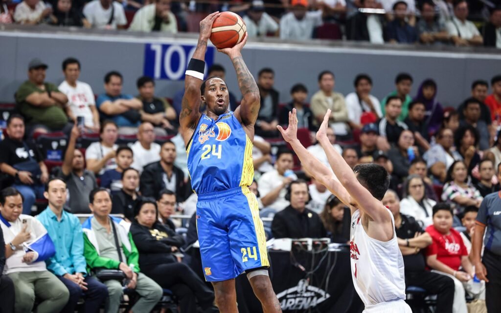 Rondae Hollis-Jefferson powers TNT to a Game 1 victory with a near triple-double performance. [PBA Images]