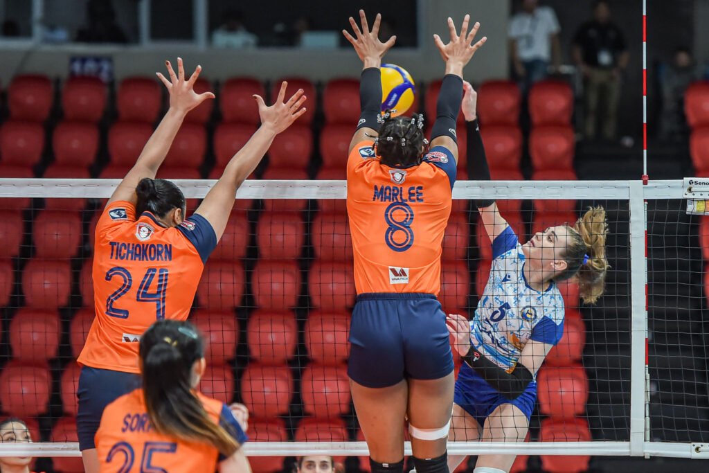 Karyna Denysova powers Zhetysu VC with a dominant two-way performance against Nakhon Ratchasima. [PVL Images]