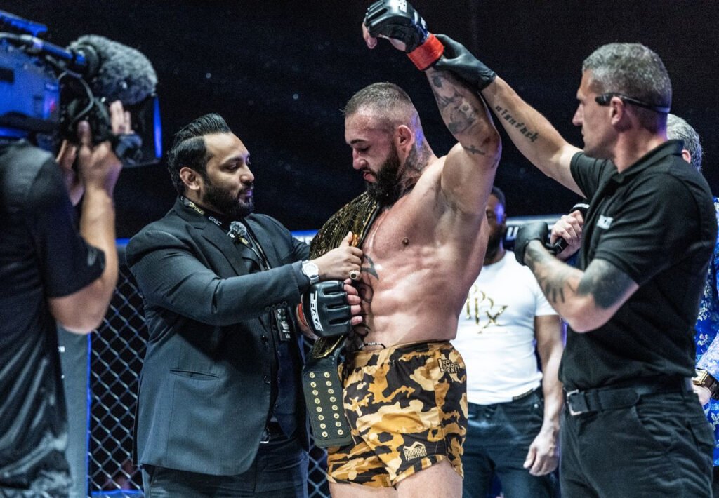 Pavel Dailidko unleashes his power to defend the BRAVE CF Heavyweight Title in Geneva.