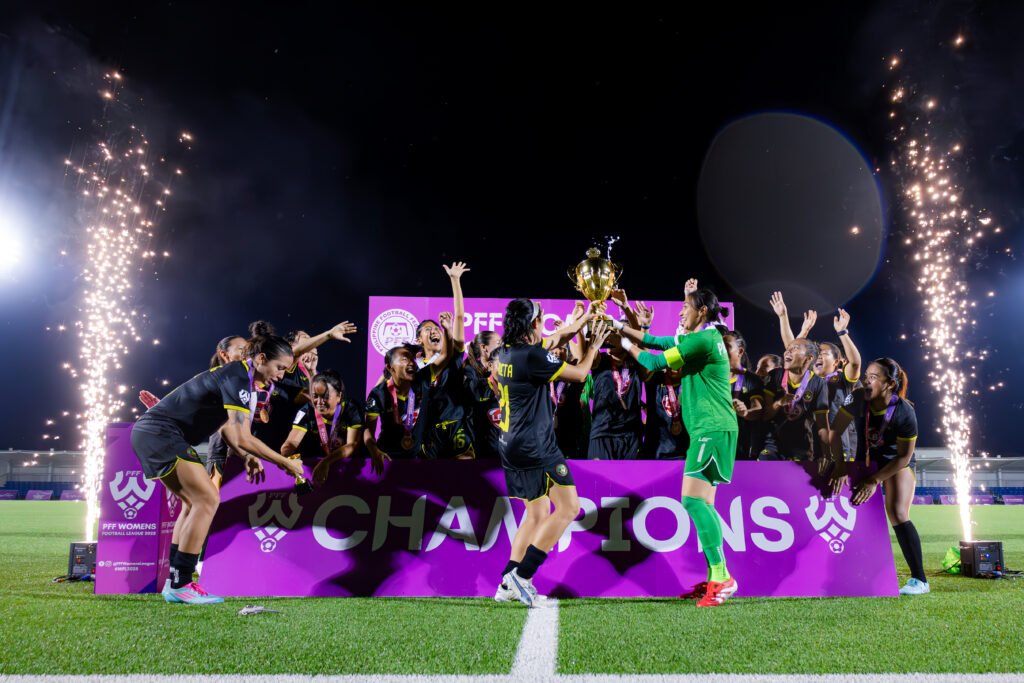 Kaya FC-Iloilo celebrates its PFF Women's League title conquest. PFF WOMEN'S LEAGUE PHOTO