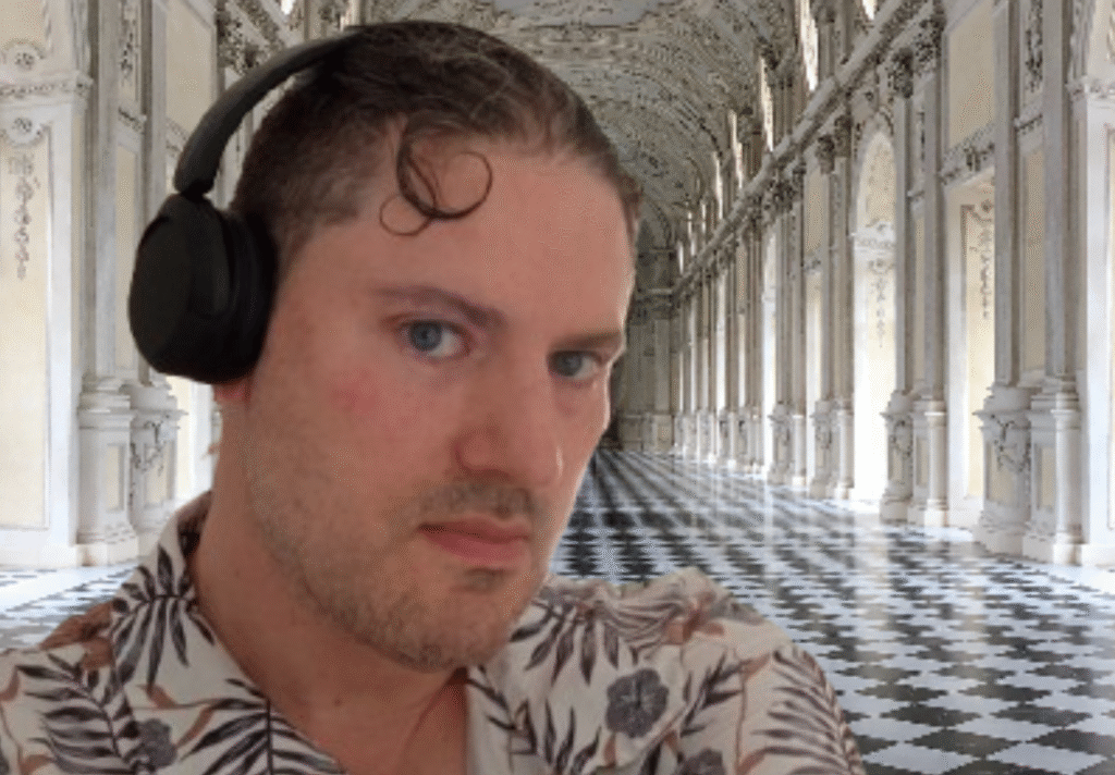 Marc Mysterio prepares for his comeback fight after 15 years away from boxing.