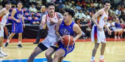 Javee Mocon powers through defenders during his 23-point outing vs. Phoenix. [PBA Images]