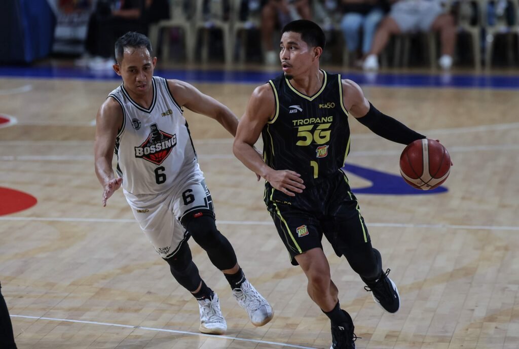Simon Enciso steps up in a big way to lead TNT to a dominant 108-82 victory. [PBA Images]