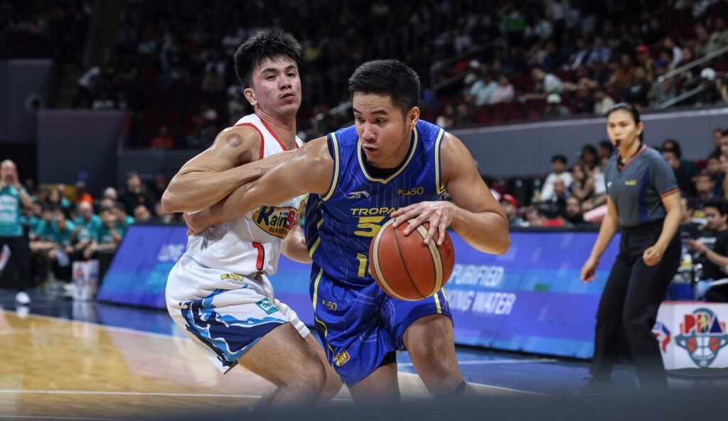 Roger Pogoy erupts in the fourth quarter to give TNT a crucial Game 1 victory. [PBA Images]