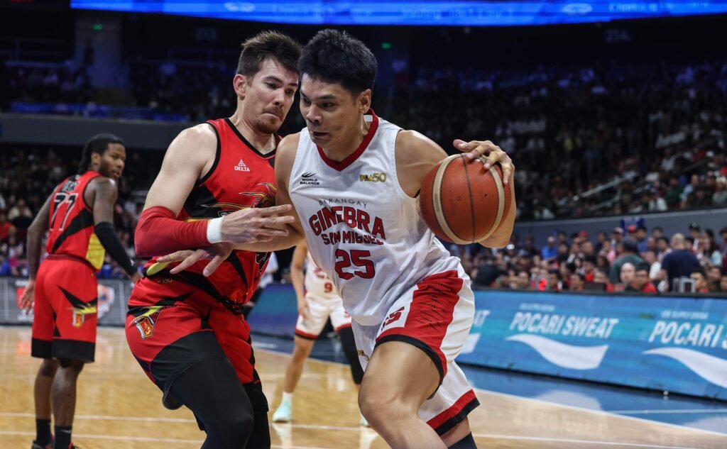 Japeth Aguilar leads Ginebra’s comeback with 18 points and 9 boards. [PBA Images]