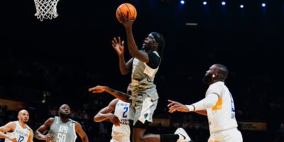 APR’s Nuni Omot (South Sudan) drives to the basket against Petro de Luanda at SunBet Arena in Pretoria, South Africa on Saturday, June 7, 2025 (Photo by Julien Bacot; BAL/Getty Images)