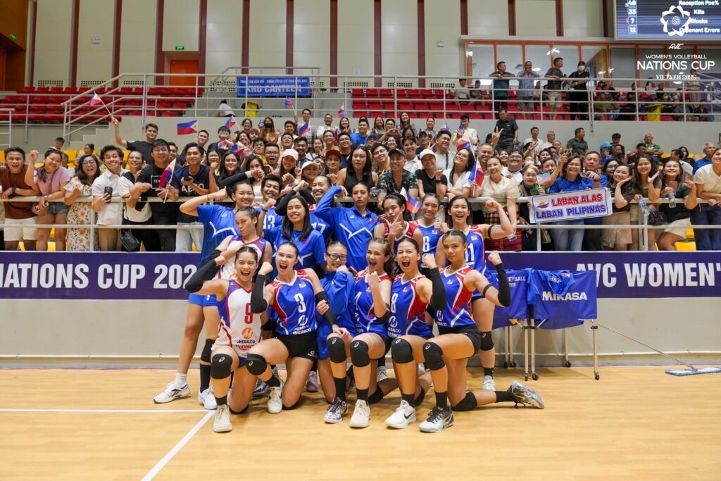 Independence Day win in style! Filipinos in Hanoi chant as Alas Pilipinas sweeps Kazakhstan.